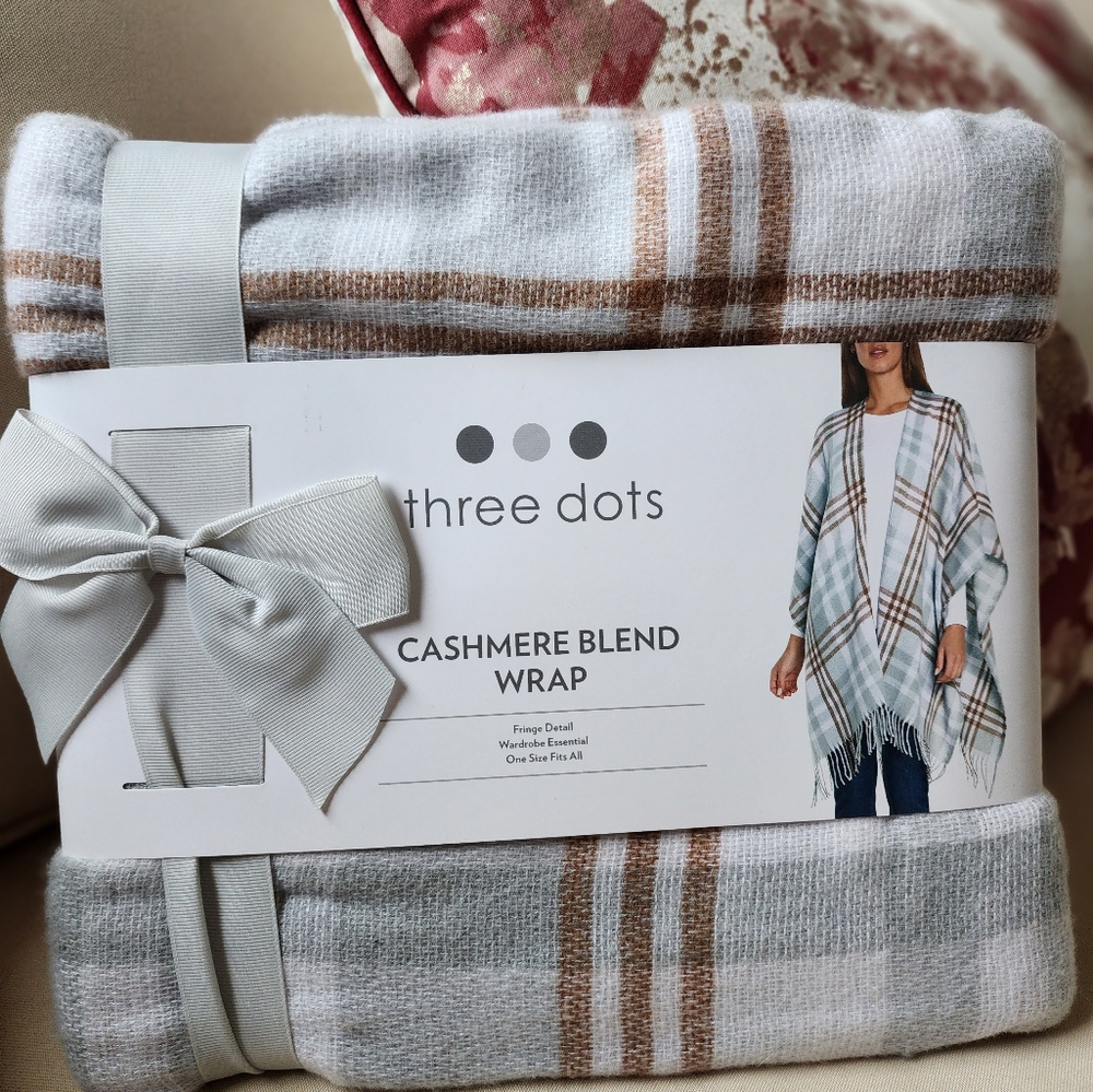 NWT Three Dots Cashmere Blend Wrap - Gray and Brown Plaid - Picture 2 of 4